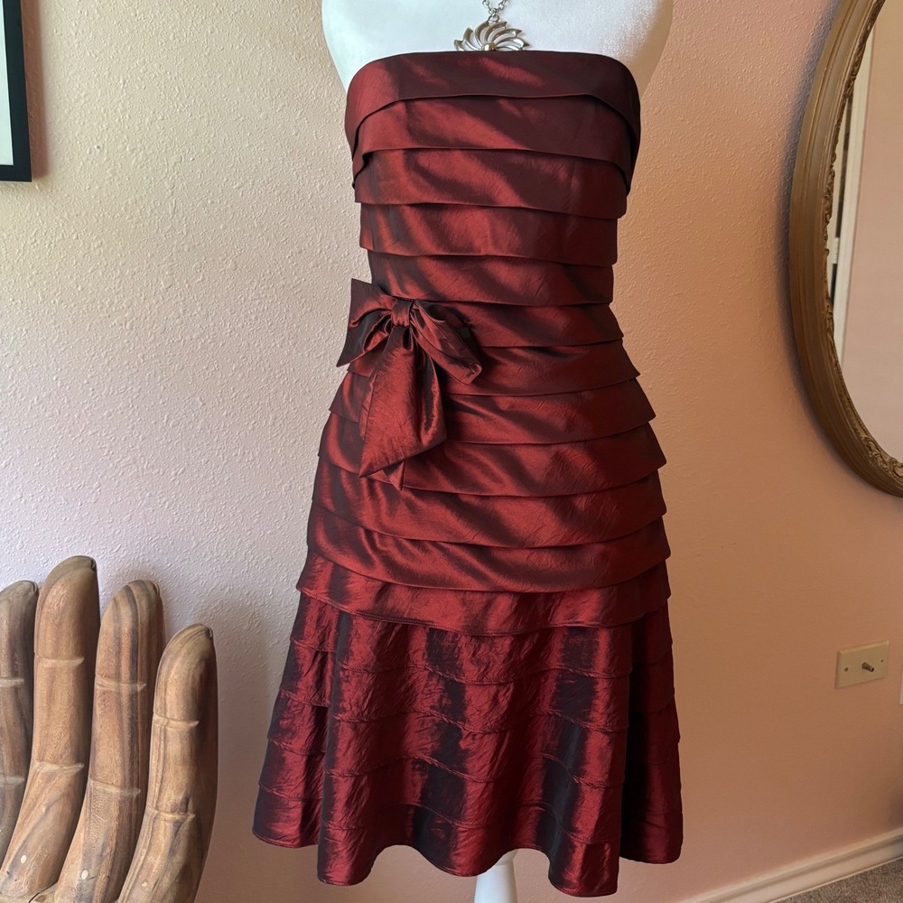 2000s Y2K Fairygoth Vampy Tiered Strapless Cocktail Dress - Picture 3 of 6